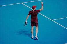 Jannik Sinner ganó el ATP de Viena en un duelazo y sigue a la caza de Alcaraz por el N° 1