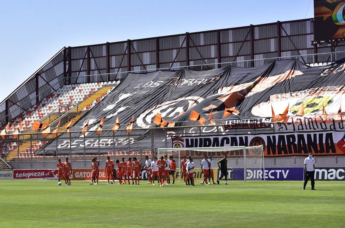 Gobierno autorizó los vuelos internacionales en Calama y La Roja recibiría a Argentina en el Zorros del Desierto
