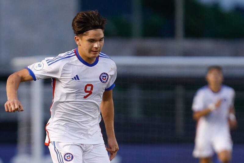 El delantero Axel Cerda previó el partido ante los ecuatorianos. Foto: Prensa Conmebol.