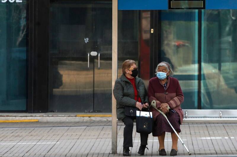 Muchos de los bonos para adultos mayores son no postulables. Créditos: ATON