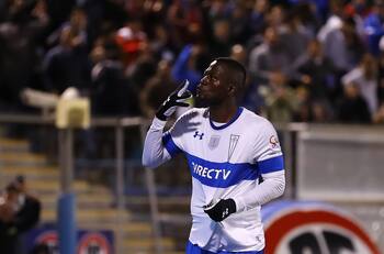 VIDEO | Con goles en la UC: así fue la presentación de Duvier Riascos en gigante de Centroamérica