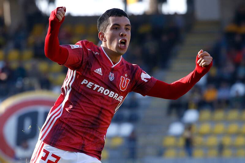 Leonardo Fernández en su paso por la Universidad de Chile.