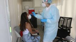 Informe Covid-19: ¿Cuántos casos nuevos reportó el Minsal este viernes 14 de octubre en Chile?