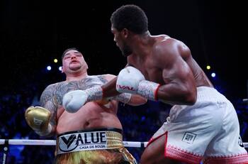 Anthony Joshua tuvo su revancha y venció a Andy Ruiz