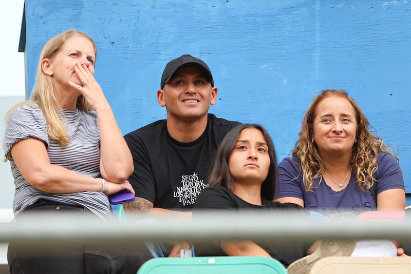 El Chupete no se quiso perder el partido entre Colo Colo y Universidad de Chile por el título del Campeonato Nacional Femenino. Foto: Felipe Escobedo.