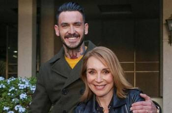 “Mi maquilladora personal”: Mauricio Pinilla muestra su complicidad con Karen Doggenweiler