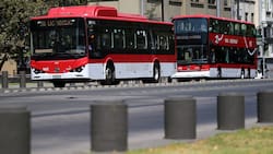 Más de 800 mil personas invaden la vía exclusiva en Santiago: Este es el monto a pagar si eres sorprendido