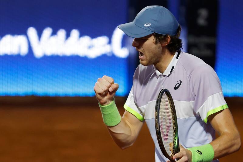 Nicolás Jarry es la única esperanza chilena en el ATP de Santiago.