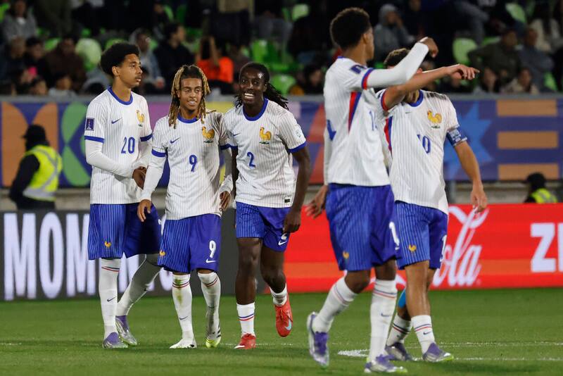 Francia fue la última en inscribirse en semifinales del certamen. Foto: Photosport