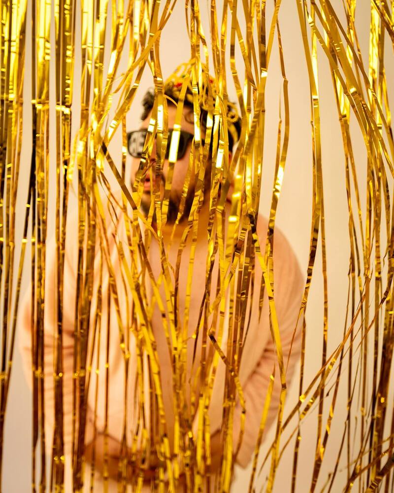 El comediante celebró con todo su primer millón de seguidores.