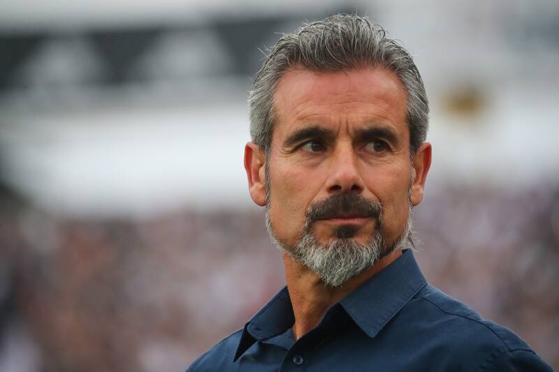 tiene el deseo de dirigir a Colo Colo.