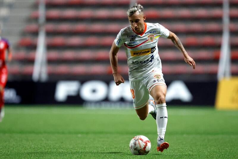 Rodrigo Pérez elogió el rendimiento que está teniendo Francisco Arancibia en los loínos. Foto: Aton.