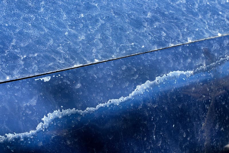 El clima marino puede afectar diversas partes del auto