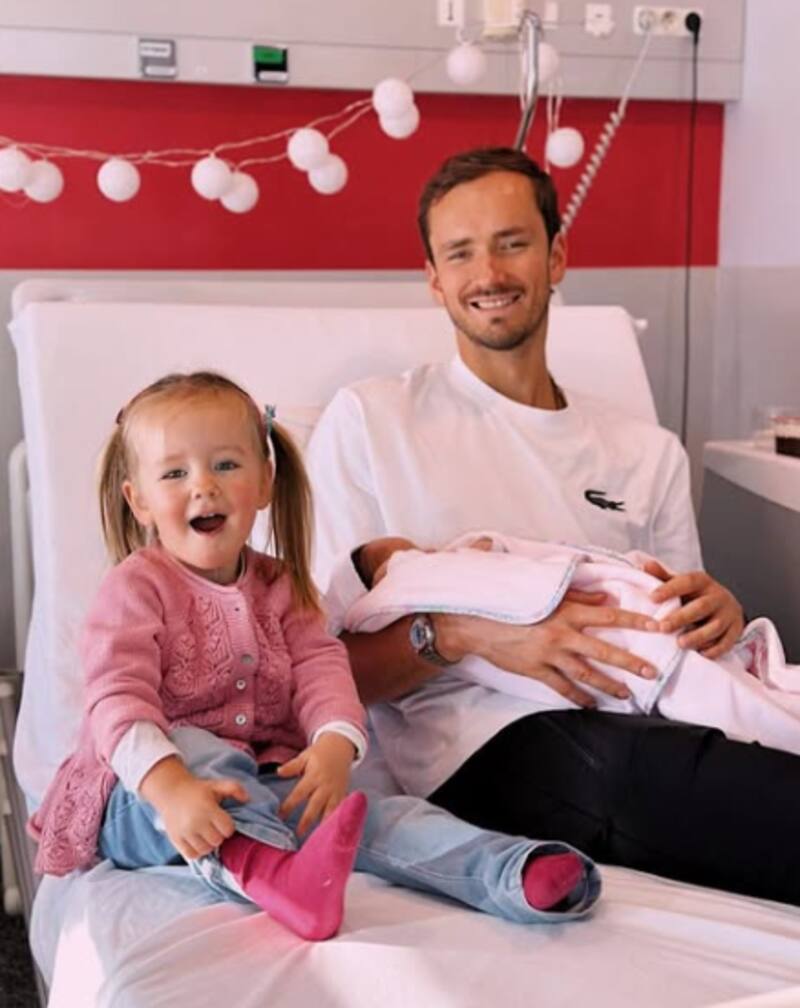 El ruso anunció el nacimiento de su segundo hijo a través de su cuenta de Instagram.