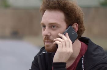 Manuel Castro, el hijo de Paola Volpato y Felipe Castro que debutó en "Demente": "Sería interesante trabajar con ellos"