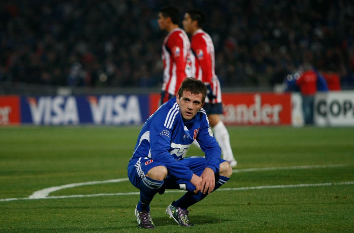 Montillo: "En la Copa Libertadores 2010 nos hicimos muy fuertes en el Santa Laura"