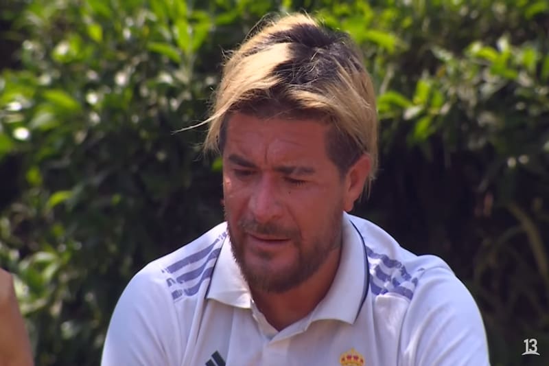 evela que no puede ver a su hija menor