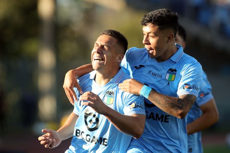 Francisco González celebra el gol del triunfo en la ida ante Bahia. Foto: Agencia Aton.