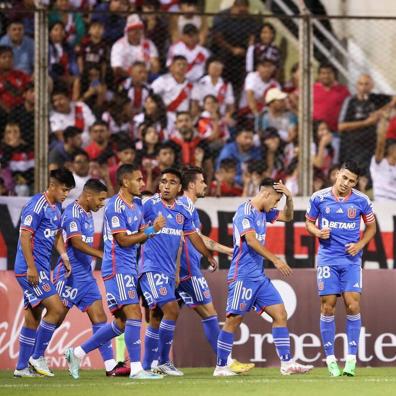 Universidad de Chile cayó en Argentina.