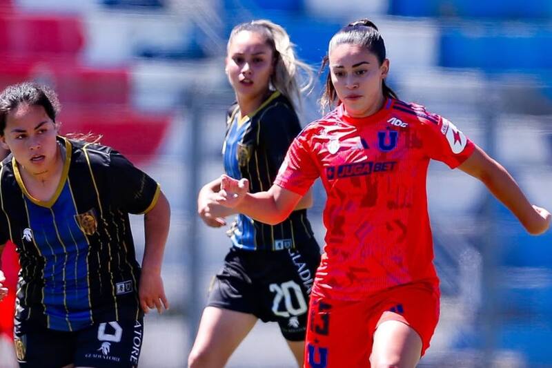 Huachipato le arrancó un empate a la U en el Biobío. Foto: Prensa Universidad de Chile.