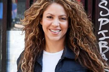 Shakira rompe récord con sus temas musicales entre rumores de su vida amorosa