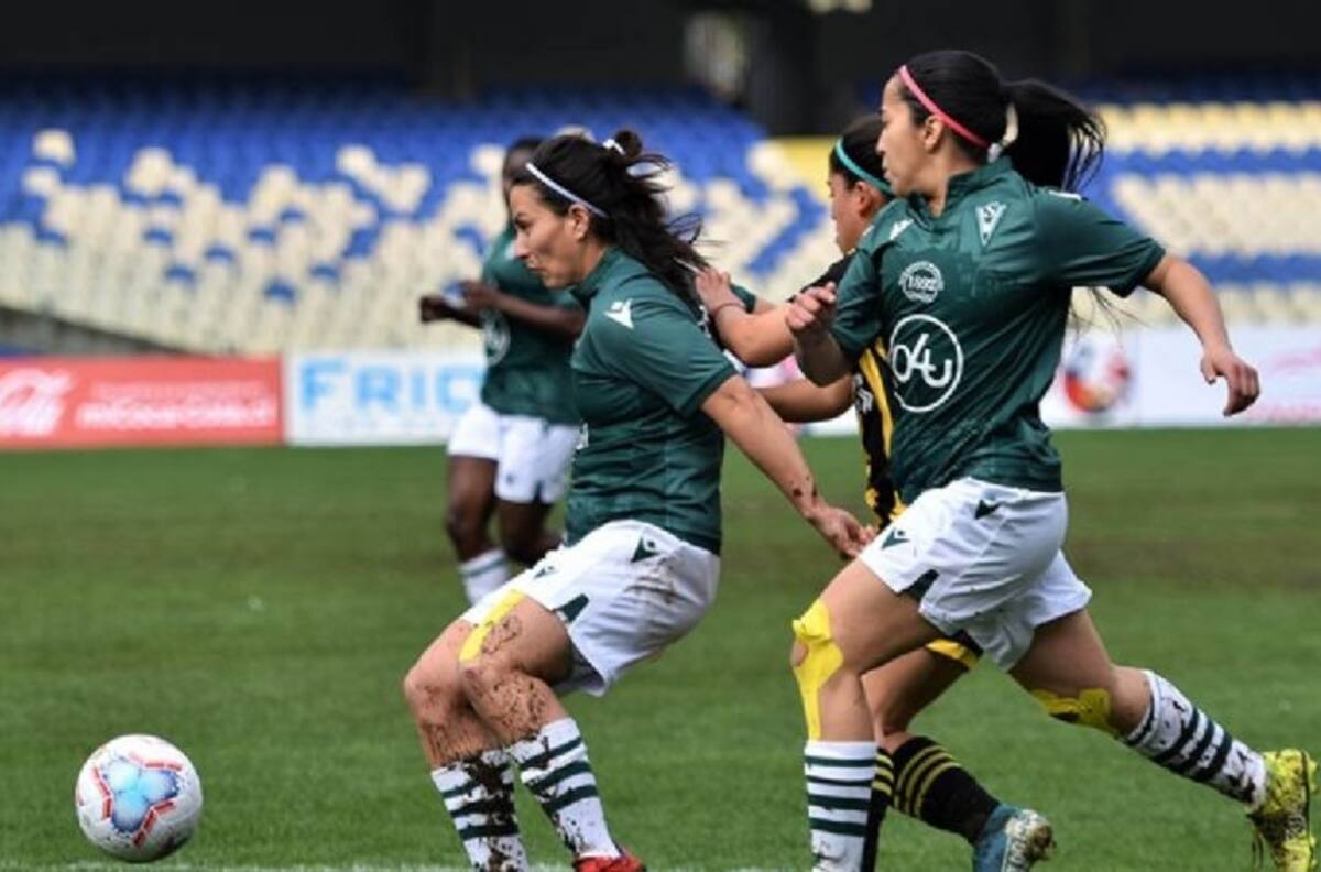 Santiago Wanderers intenta olvidar los errores dirigenciales y busca una estructuración del fútbol femenino