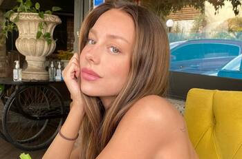 En compañía de Nicolás Furtado y actor de “Élite”: Ester Expósito celebró su cumpleaños 22 en México