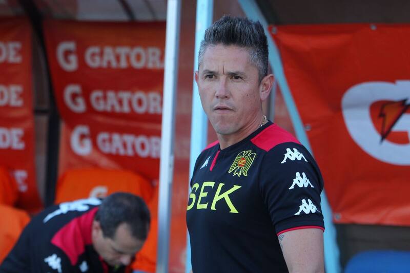 Gustavo Canales dirigió a Unión Española en la final de la Copa Chile que el cuadro rojo perdió ante Magallanes en 2022. Foto: Agencia Aton.