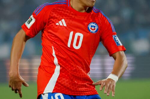 Filtran el nuevo diseño de la camiseta de la Selección Chilena