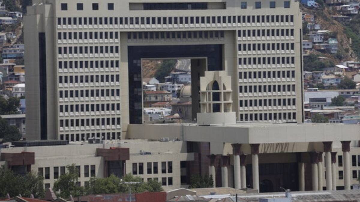 Hoy inicia la selección de los 24 expertos para el nuevo proceso constitucional