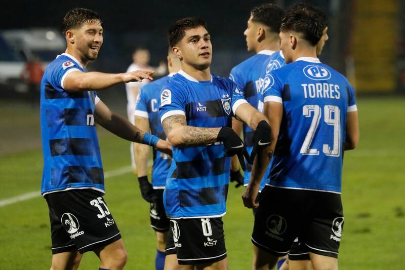 sigue en Huachipato a pesar de su intención de salir luego de ser campeón. Foto:
Eduardo Fortes/Photosport