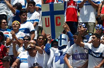 Universidad Católica se suma a las muestras de solidaridad tras la muerte del hincha Albo