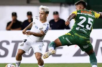 Con una asistencia de Soteldo Santos lo dio vuelta ante Defensa y Justicia