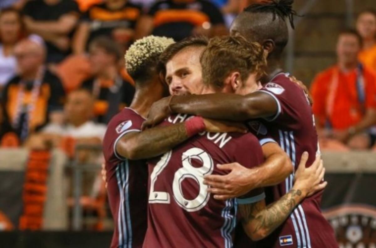 Diego Rubio se despachó un golazo en ajustada victoria del Colorado Rapids