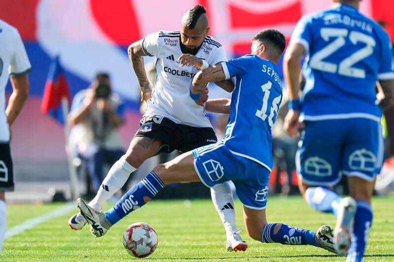 Superclásico entre la U y Colo Colo. Foto: Agencia Aton