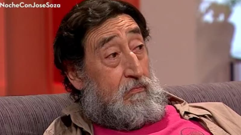 El actor se lanzó con todo contra Mega por realizar remakes de teleseries de TVN.