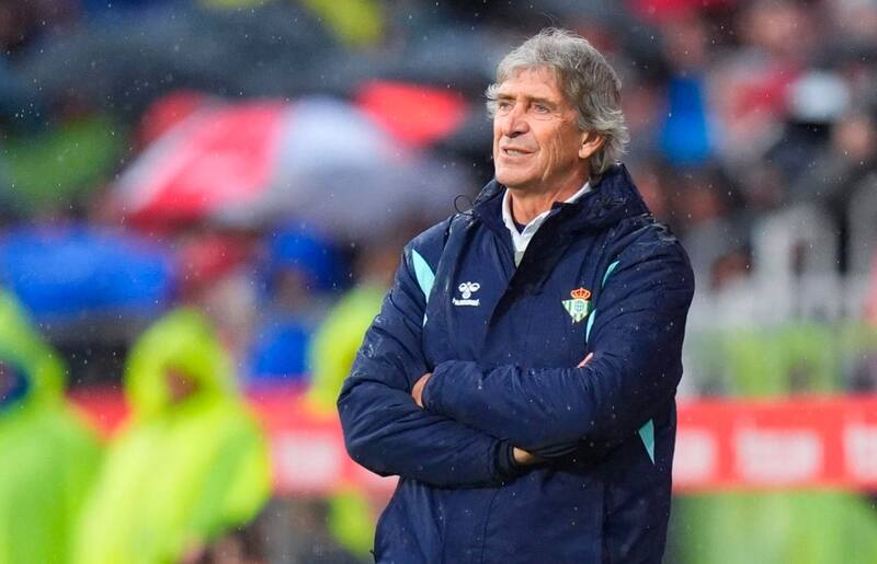 Manuel Pellegrini aseguró a una perla española. Foto: EFE.