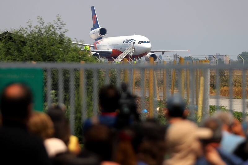 Avión nuevamente presentó fallas y se encuentra detenido en el aeropuerto Carriel Sur.