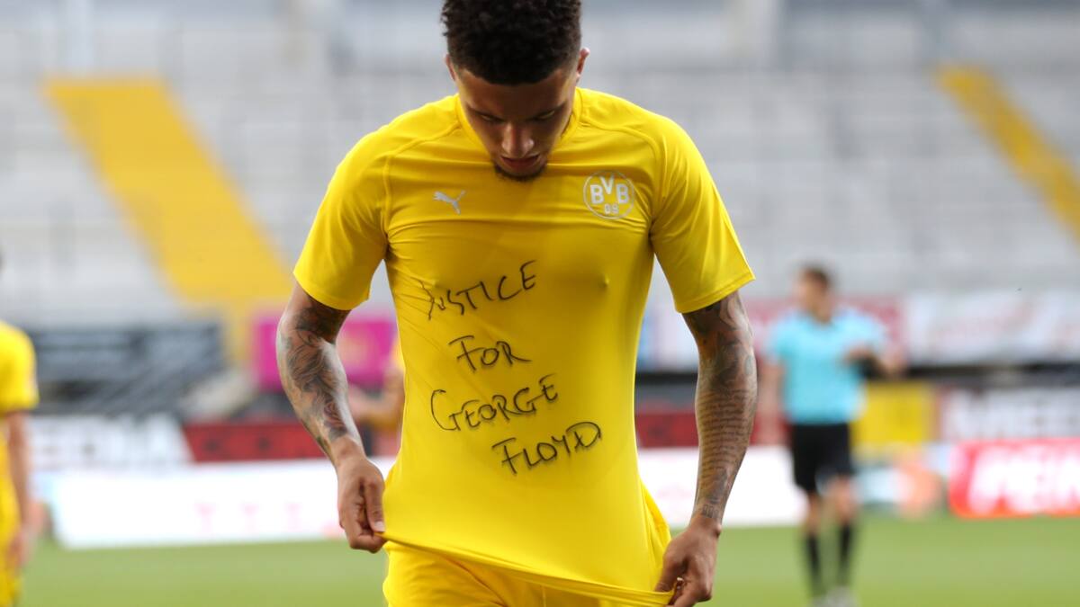 Figura del Dortmund celebró pidiendo "justicia para George Floyd"
