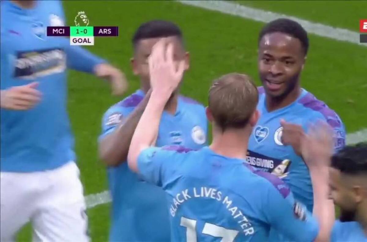 ¿Qué hizo David Luiz? El error que provocó el gol de Sterling y puso en ventaja a Manchester City