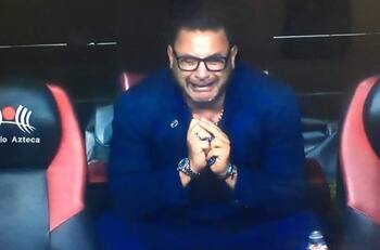 Técnico de Monterrey rompió en llanto tras obtener título y recordar a su fallecido hijo