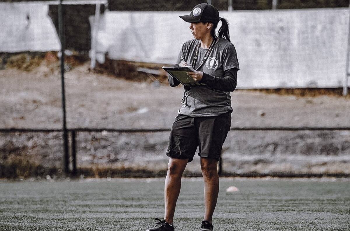 Clubes chilenos conmemoran un año más del Día Internacional de la Mujer