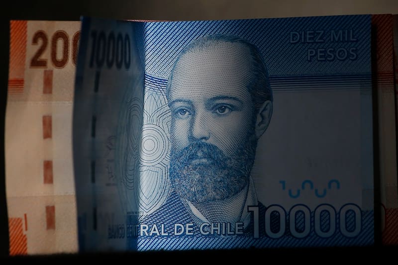 Estos son los antecedentes requeridos.