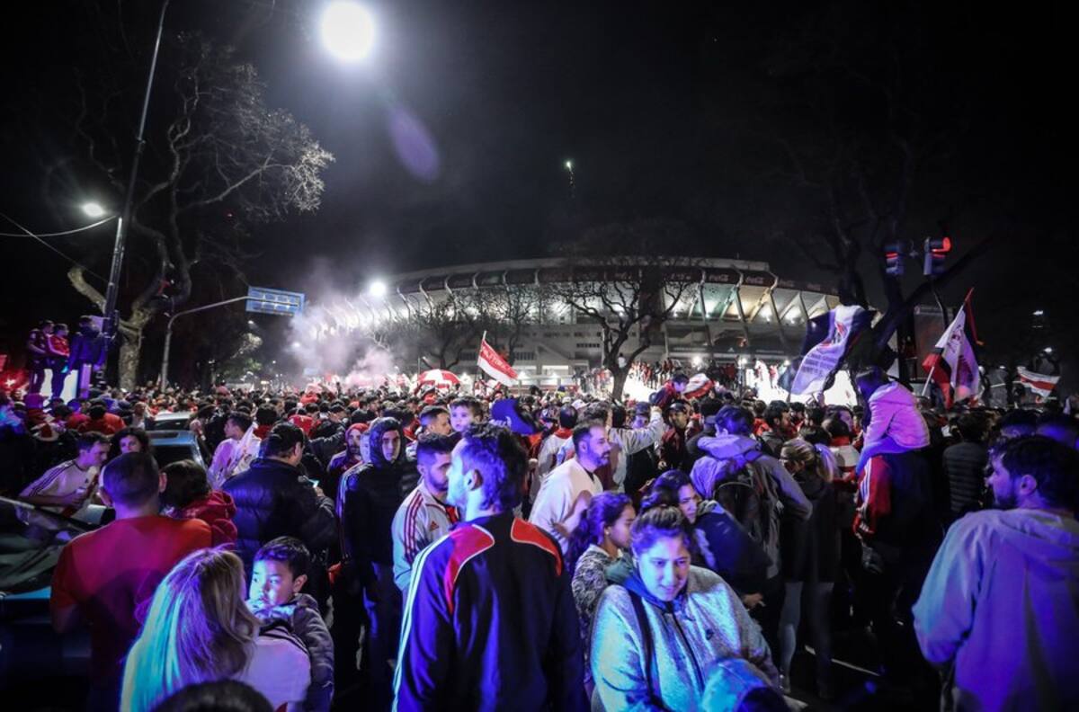 Así fue la celebración de los hinchas de River Plate en Núñez