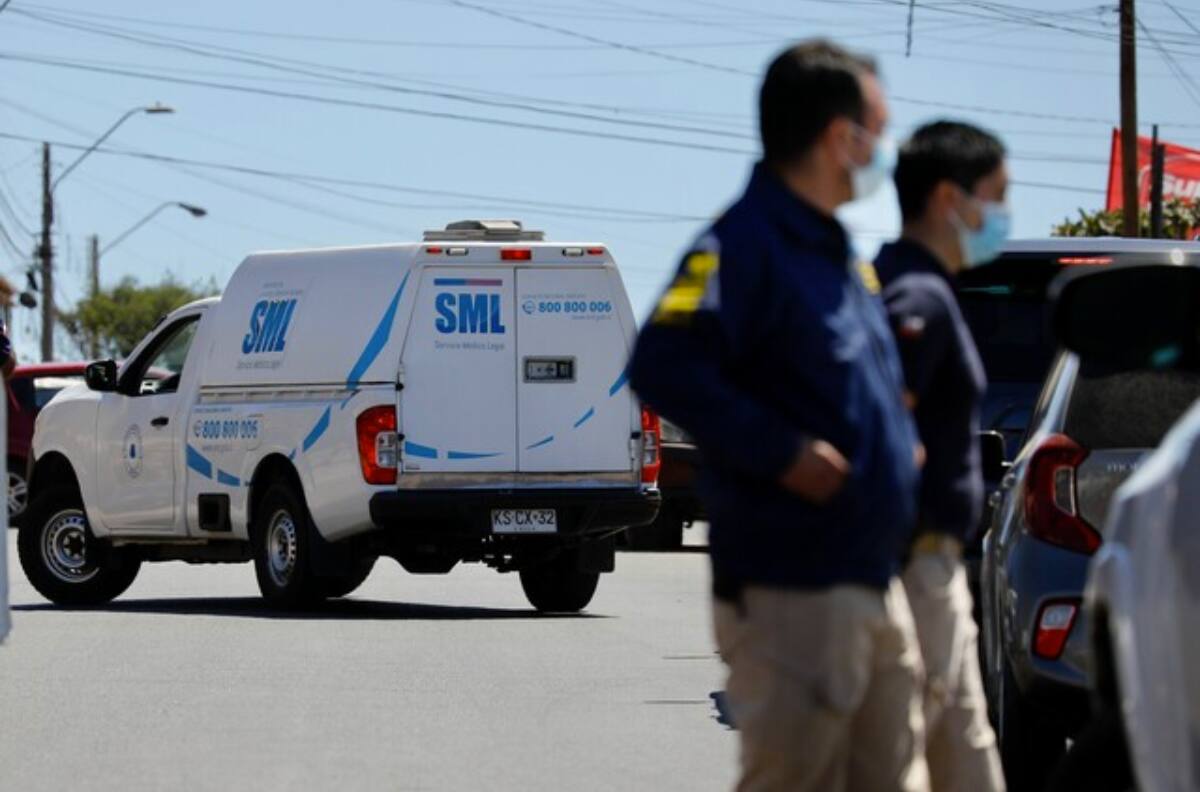 Posible femicidio en Melipilla: Cuerpo de mujer encontrado en incendio presentaba heridas cortopunzantes