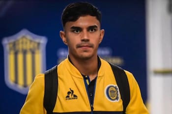 “Cada partido juega mejor”: Vicente Pizarro ya es genio y figura en Rosario Central