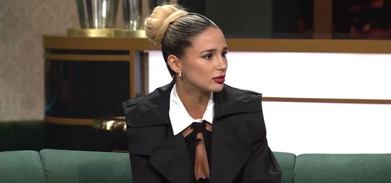 Valentina Torres, Guarén, en "Podemos Hablar". Créditos. CHV