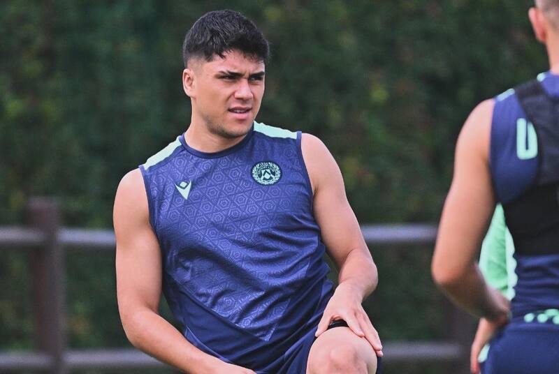 está preparado para sumar sus primeros minutos en el Udinese.