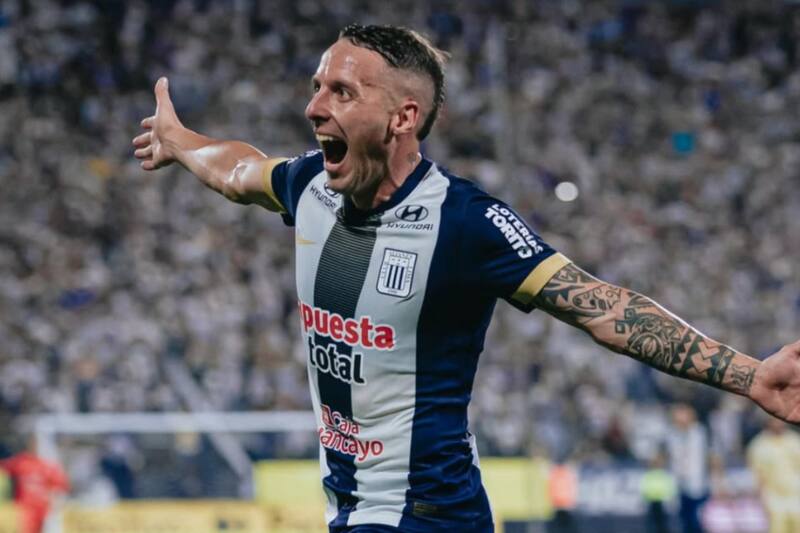 El delantero en Alianza Lima.