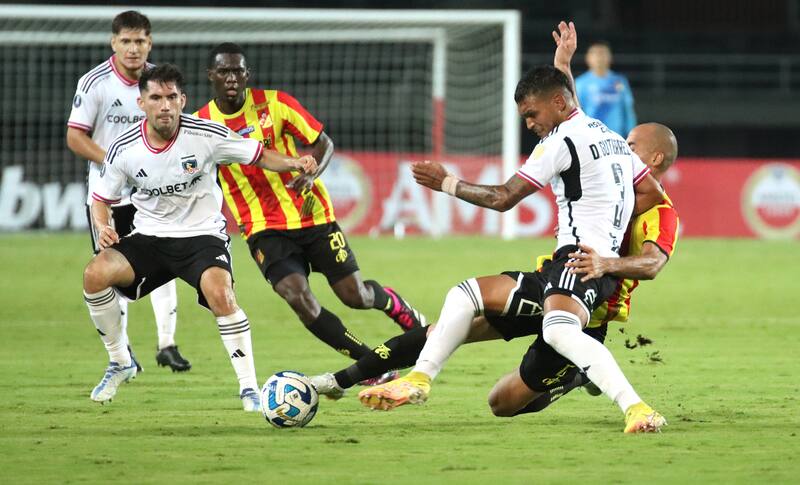 Daniel Gutiérrez es opción en Colo Colo ante las molestias físicas de Matías de los Santos (Foto: Aton)